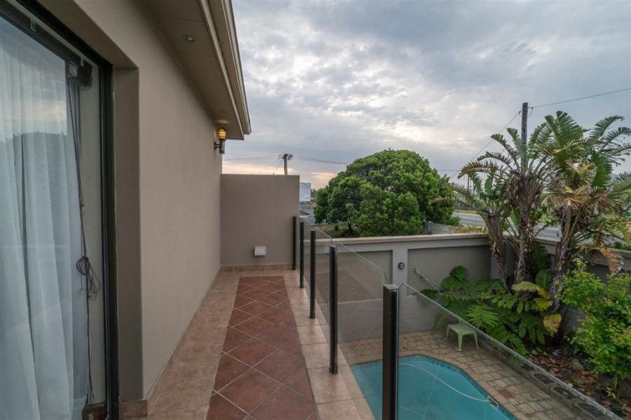 6 Bedroom Property for Sale in Tergniet Western Cape
